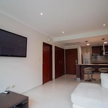 Depa De Lujo Con Piscina Y Jacuzzi Guayaquil Exterior photo