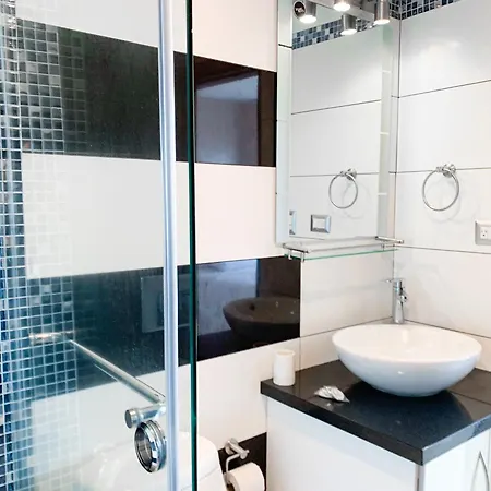 Depa De Lujo Con Piscina Y Jacuzzi Guayaquil Exterior photo