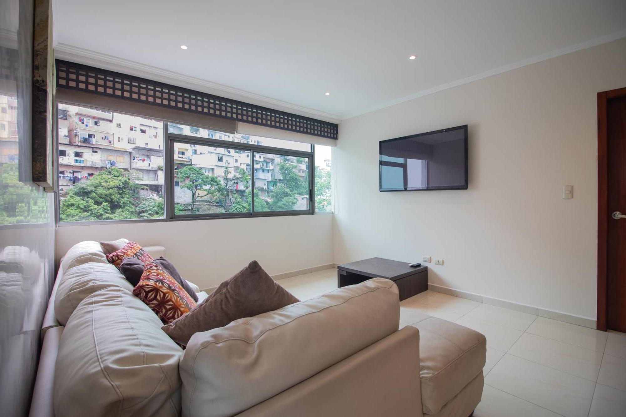 Depa De Lujo Con Piscina Y Jacuzzi * Guayaquil