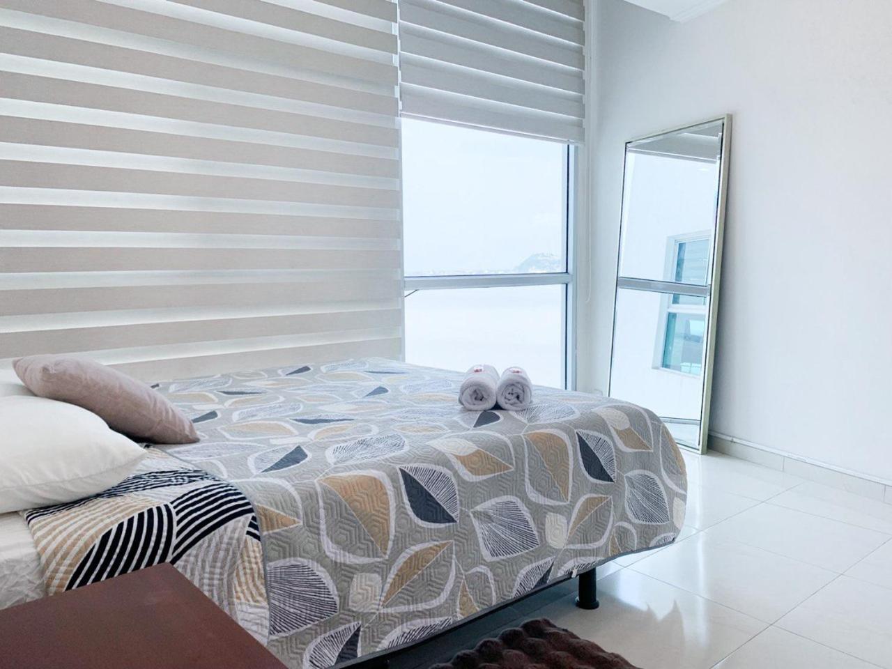 Depa De Lujo Con Piscina Y Jacuzzi * Guayaquil