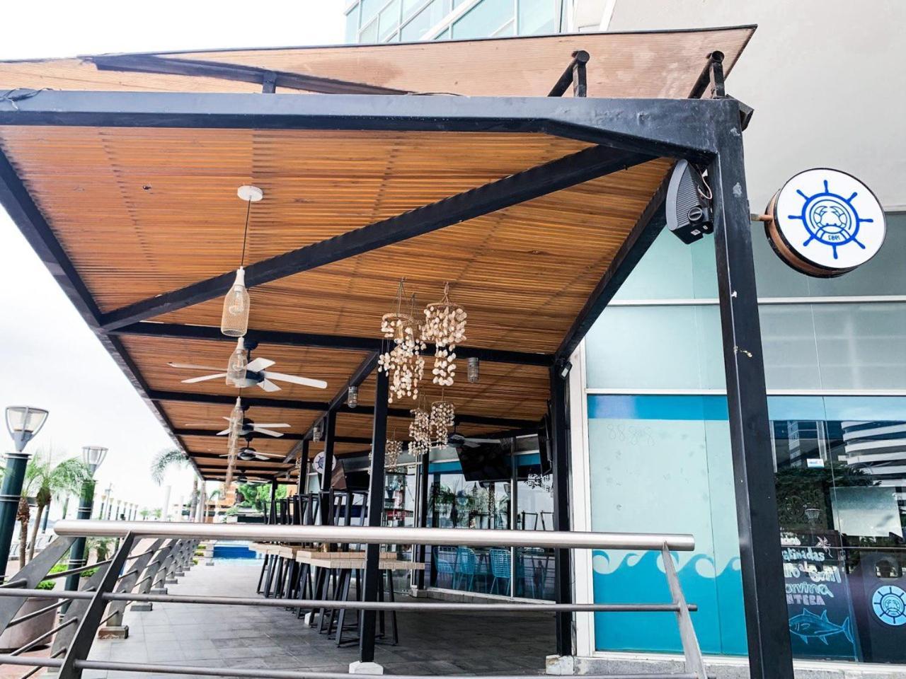 Depa De Lujo Con Piscina Y Jacuzzi Guayaquil