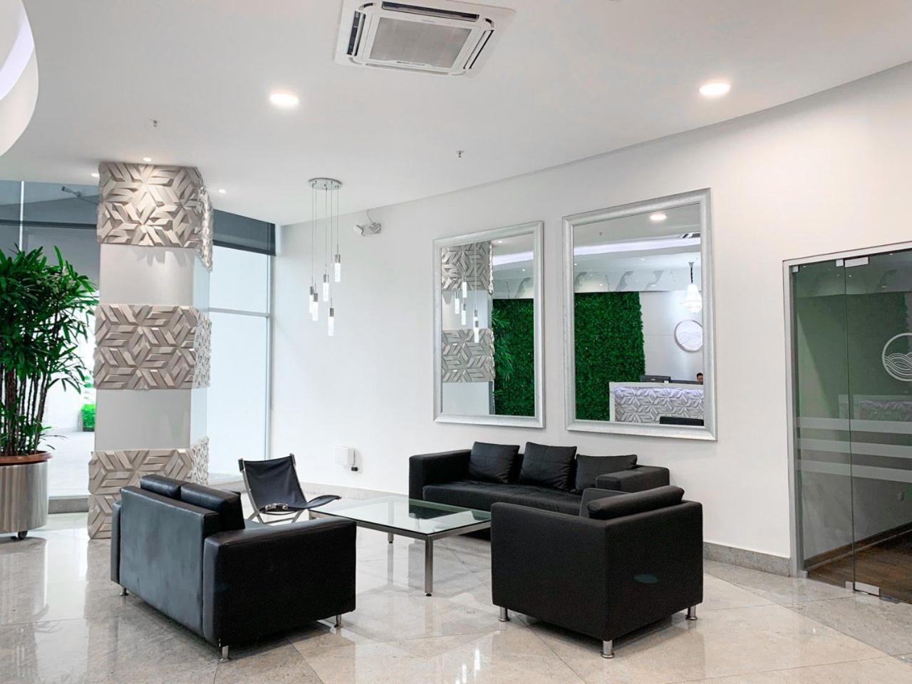 Depa De Lujo Con Piscina Y Jacuzzi Guayaquil